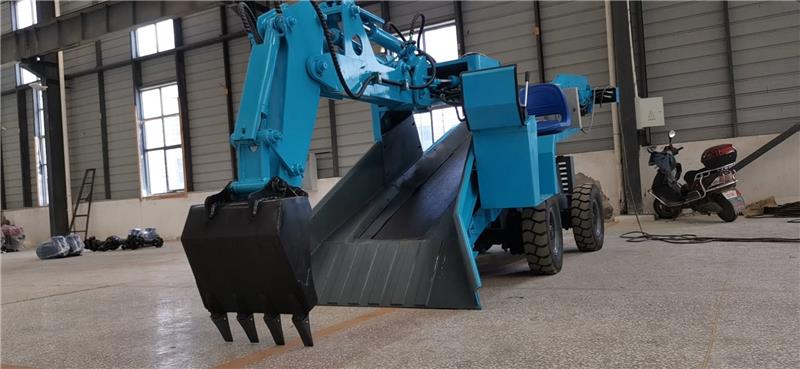 昆明扒渣機(jī)生產(chǎn)廠家-湖北凱沃機(jī)械 挖掘裝載機(jī)領(lǐng)域的專業(yè)制造商